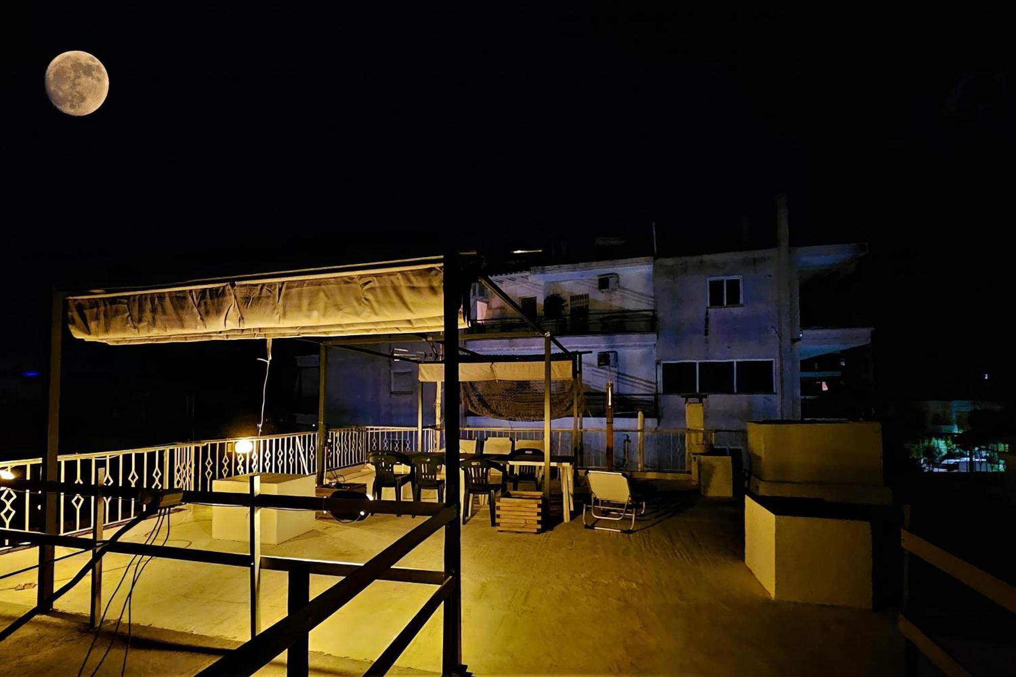 Zefyros Super Cool Apartments Next To Alimos Riviera Athen Exterior foto