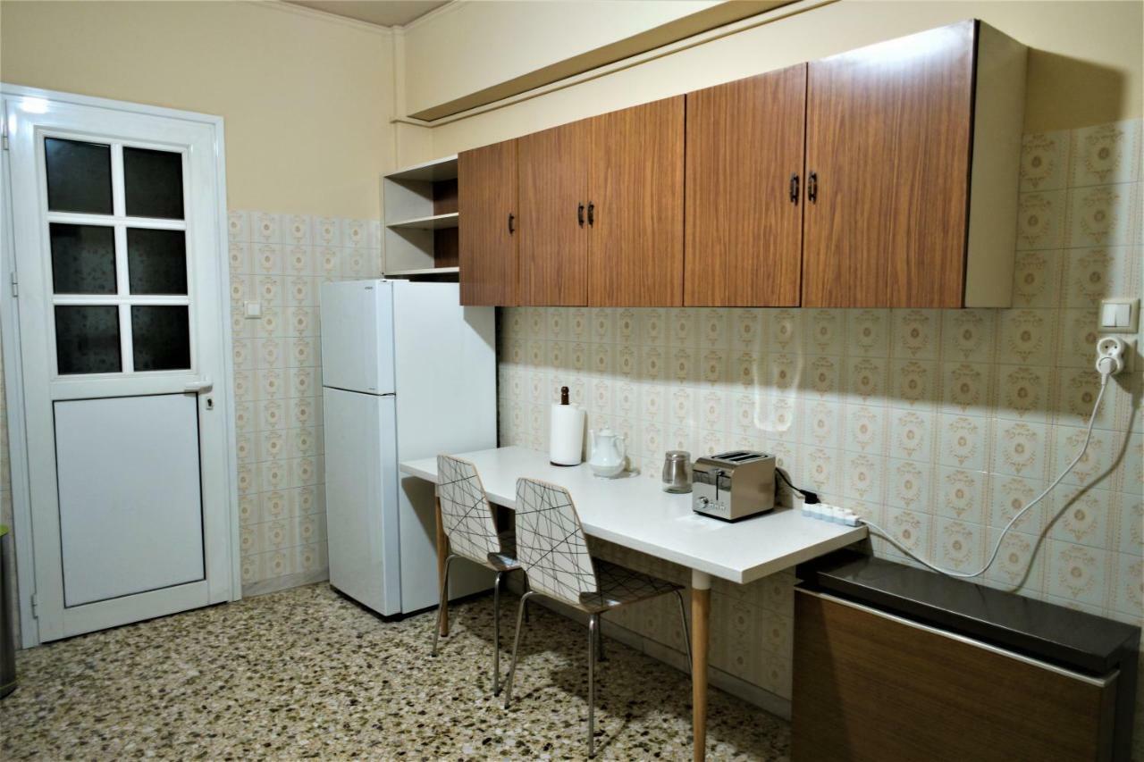 Zefyros Super Cool Apartments Next To Alimos Riviera Athen Exterior foto